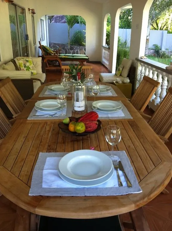 Villa Beach Kaz